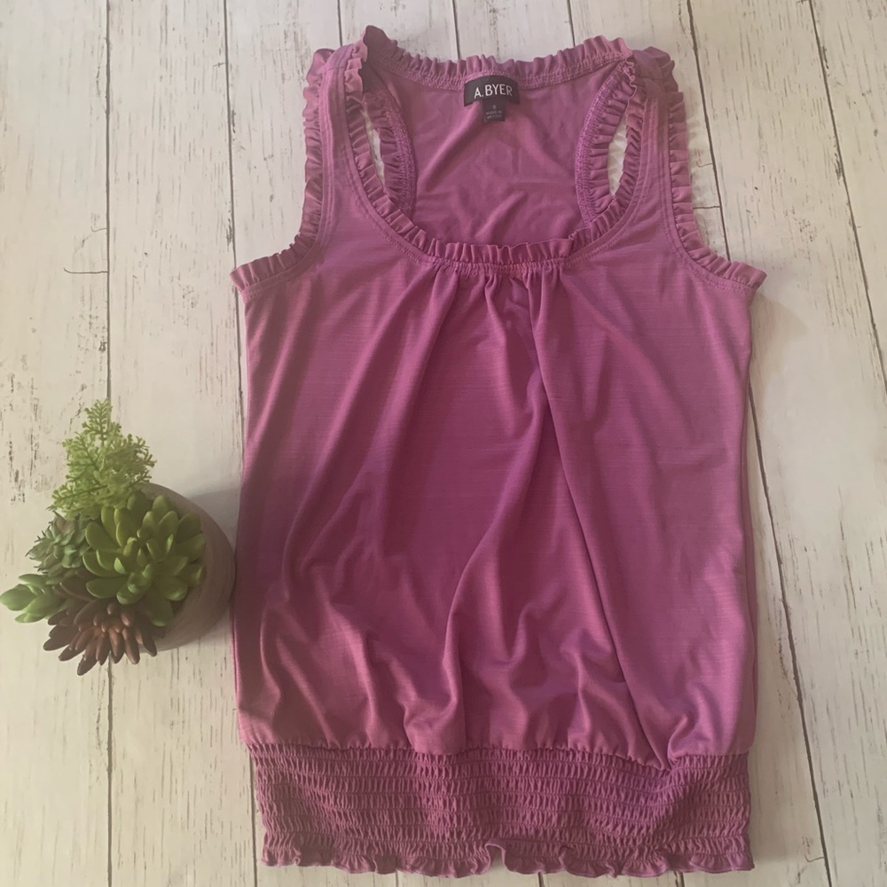 Tops - Picture 1 of 4